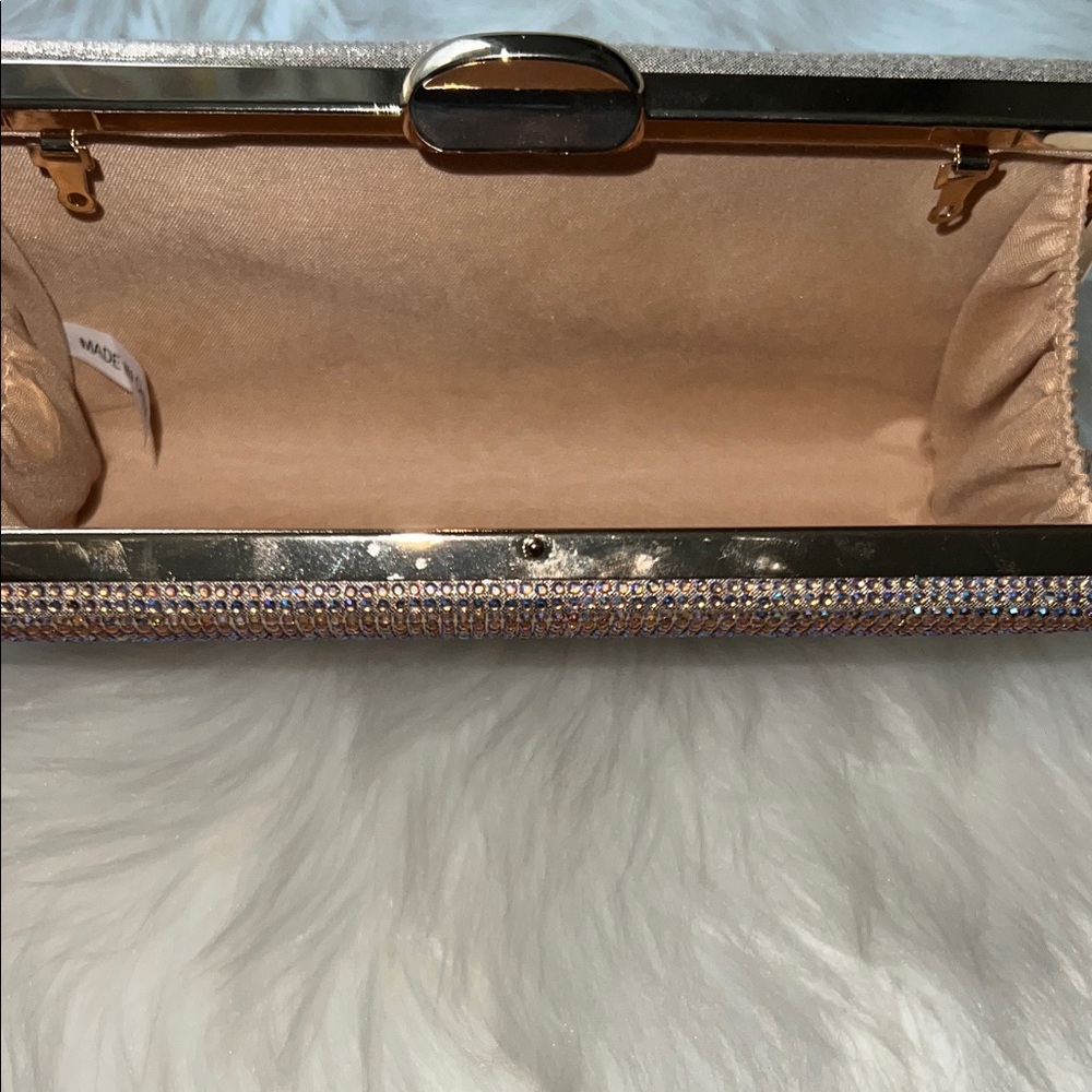 Sparkling Rhinestone Clutch - Picture 5 of 9